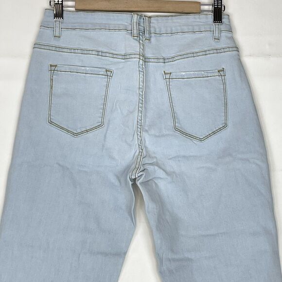 New Women’s Light Wash Distressed Flare Jeans Sz M Fits L XL Stretch High Rise - Picture 6 of 16